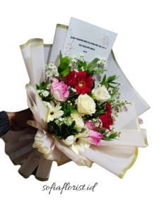Hand Bouquet 024