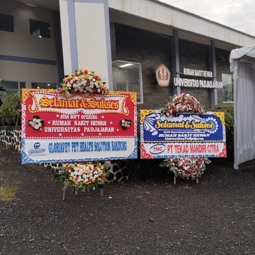 papan bunga ucapan di daerah jatinangor kawasan pendidikan ringgi universitas padjajaran, itb ,ipdn, ikopin