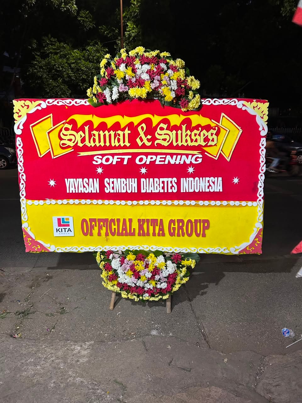 Standing Flower Wisuda